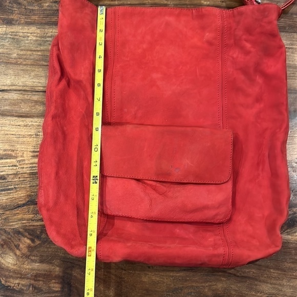 Laura Di Maggio Red Suede Slouchy Crossbody Bag - Picture 11 of 15